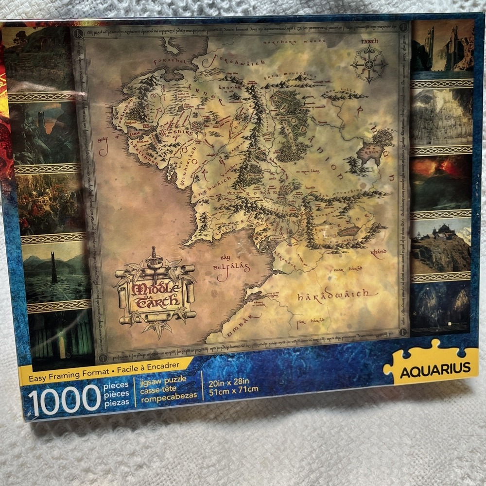 AQUARIUS Tolkien Lord of the Rings 1000 Piece Middle Earth Map Puzzle 20x28